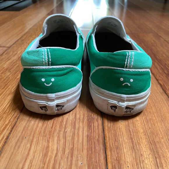 Custom Slip-on Vans - Picture 3 of 6